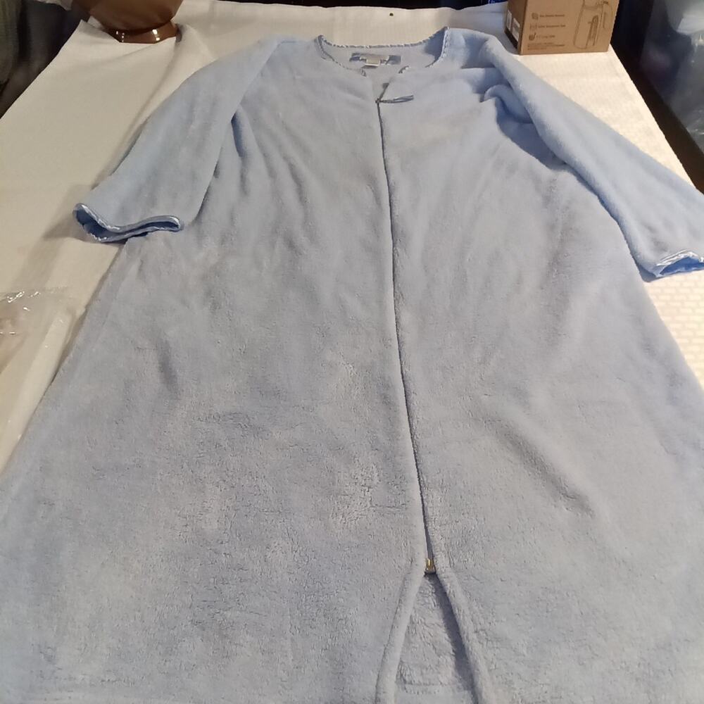 Oscar De La Renta Robe Full Zip Robe Blue Fleece Soft Fluffy Cuddly Size L/XL